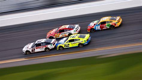 watch daytona 500 online free